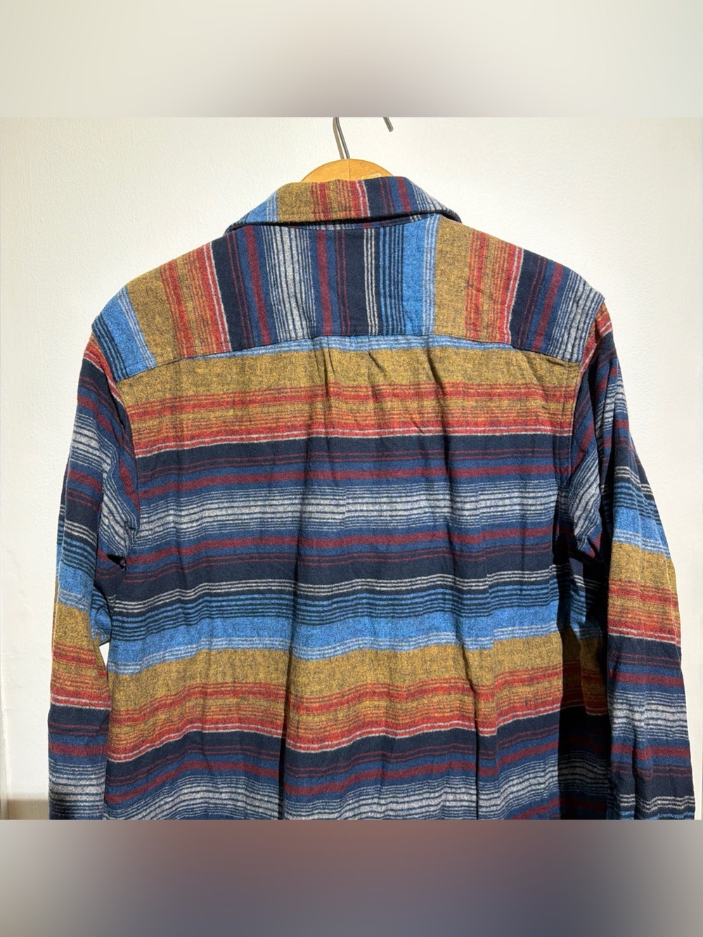Men's L.L. Bean Chamois Flannel Shirt Southwest/Aztec Stripe Pattern Size L - Picture 5 of 13